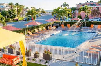 Florida Dolphin Motel St. Pete Beach Exterior photo